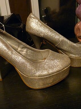 Glitter Platform Pumps for Women - Sparkle High Heels